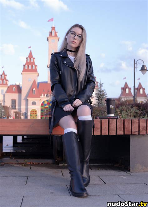 Mood Asmr Asmr Mood Asmrmood Nude OnlyFans Photo 140 Nudostar TV