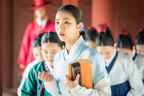 Goo Hae Ryung la historiadora novata tendrá temporada 2 Netflix