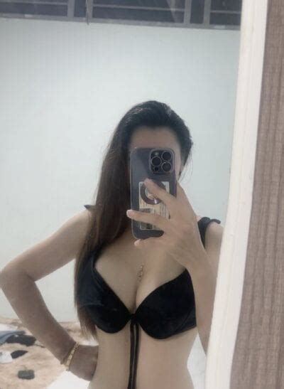 Emily94 Stripchat Webcam Model Profile Free Live Sex Show Cam4Joy