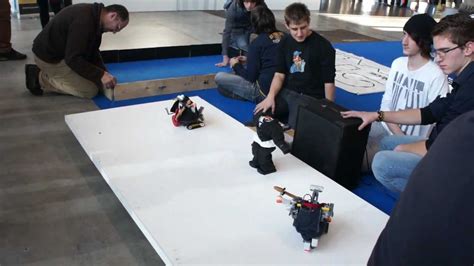 Fiera Della Robotica Robot Dance Presenti Alla Robocup