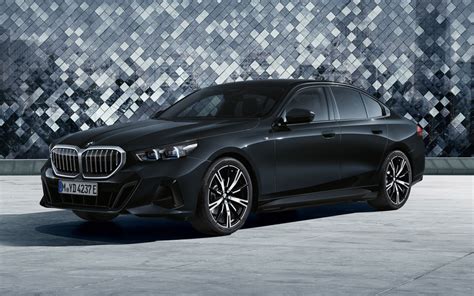 Bmw D Xdrive The First Edition