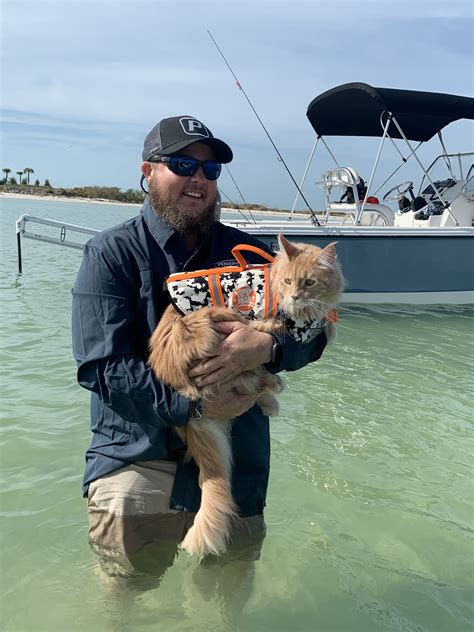 Fisher the Maine Coon | Power-Pole presents..