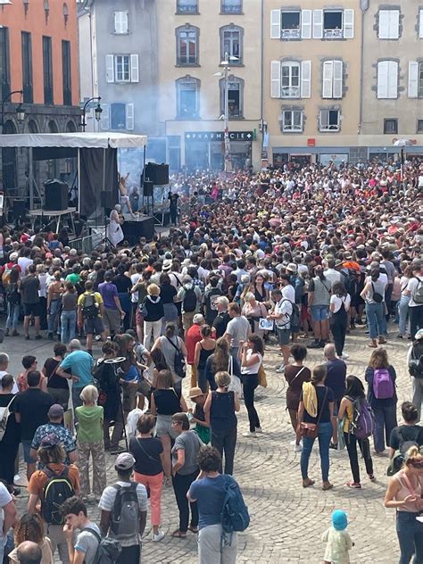 EN IMAGES ET VIDEO Le Festival d Aurillac est lancé