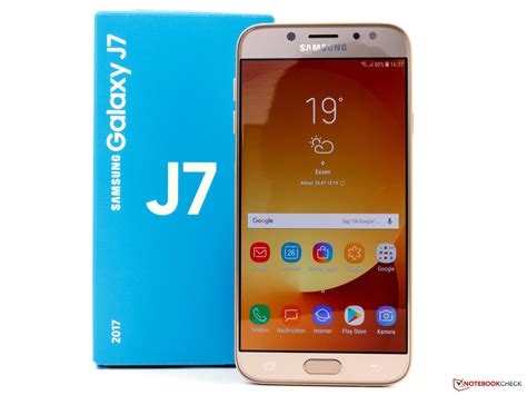 Courte Critique Du Smartphone Samsung Galaxy J7 2017 Duos