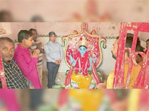 Chitragupta family worshiped Lord Chitragupta with pomp | चित्रगुप्त ...