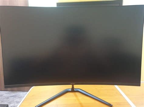 ACER 32 inch curved monitor, Computers & Tech, Desktops on Carousell