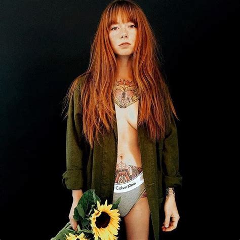 9 Hot Sexy Hattie Watson Bikini Pics