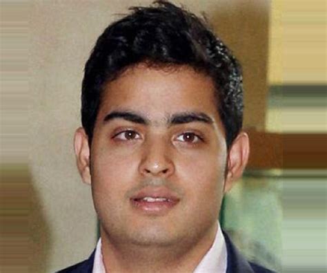 Akash Ambani – Bio, Facts, Family Life of Mukesh Ambani's Son