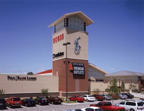 Premium Outlet Mall Seattle Stores | IQS Executive