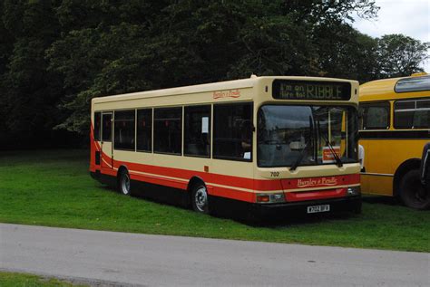 Preserved Burnley Pendle 702 W702BFV Dennis Dart SLF 8 Flickr