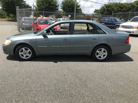 2001 Toyota Avalon For Sale ®