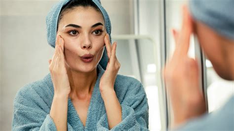 Cinco Masajes Faciales Para Rejuvenecer El Rostro A Os Belleza