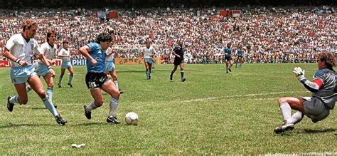 El Increíble Gol De Maradona A Inglaterra Arrasa Como El Mejor De La Historia De Los Mundiales