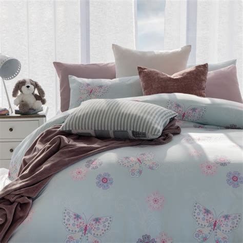 Julia Duck Egg Duvet Cover Set Volpes