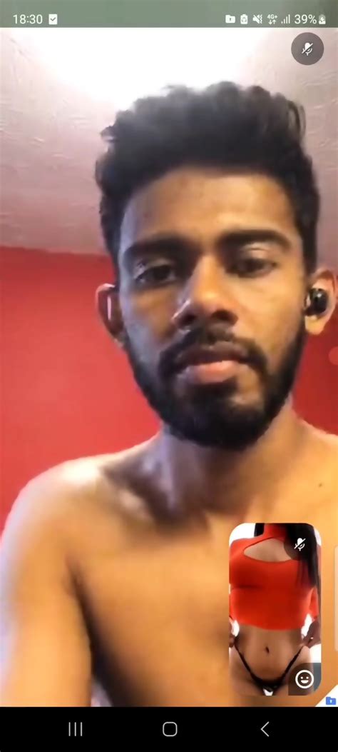 Thavin Sankana GAY From Srilanka Viyangoda Living In UK