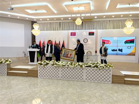 Kayseri Le Misurata Aras Nda Karde Ehir Mzalar At Ld Kayseri