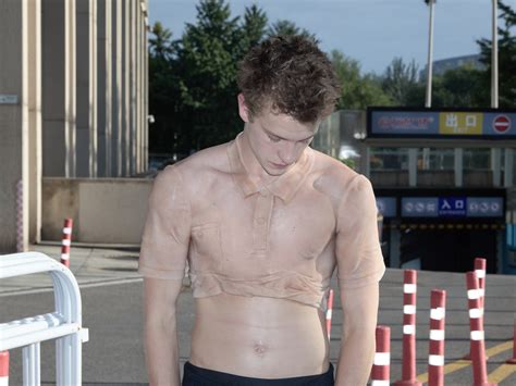 Beijing Bikini Office Magazine