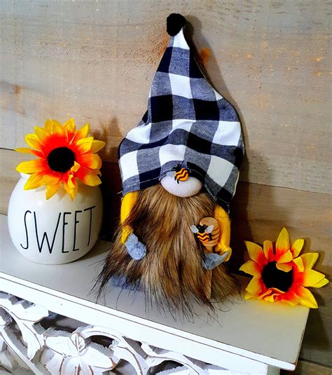 Bee Gnome Honey Bee Gnome Bumblebee Gnome Gnome Decor Etsy Canada