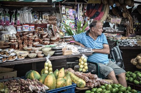 Gambar Kerja Orang Orang Buah Kota Penjaja Menghasilkan Pasar