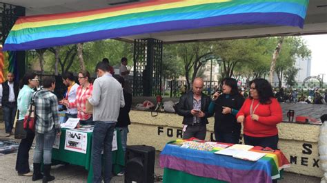 Recolectan Firmas Para Lograr Bodas Gay ABC Noticias