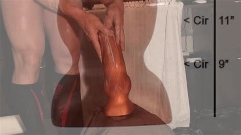 Giant Dildo ThisVid