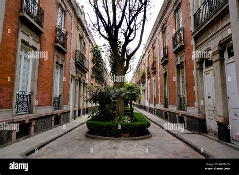 Colonia Juarez Neighborhood In The CuauhtŽmoc Borough Of Mexico City