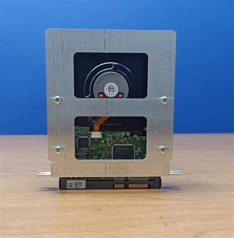 LOT OF 3 HITACHI DESKSTAR 250GB 7200 RPM 3.5 HDT725025VLA380 BA2367 ...
