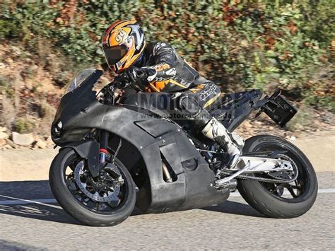 Ktm Rc 890 On The Horizon Spotted On Test In Europe Zigwheels