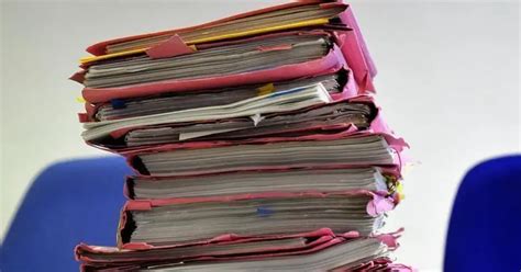 Nach Sex Mit Lehrer Sch Lerin Will Schmerzensgeld Rheinland Pfalz Rhein Zeitung