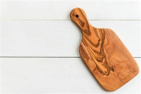 The Beauty And Functionality Of Olive Wood Charcuterie Boards