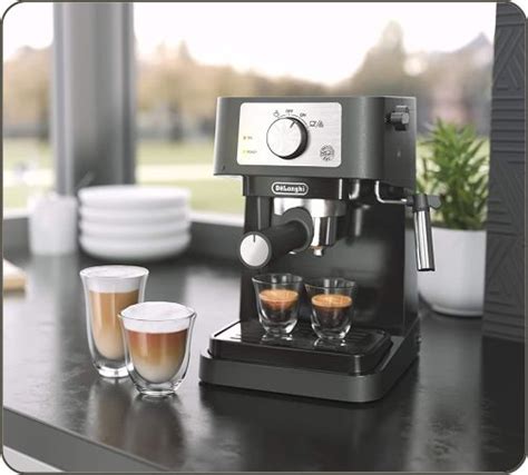 12 Best Latte Machines of 2023 Top Picks & Guide - Best Coffee Sip