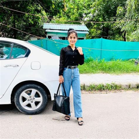 anjali thakur instagram star age biography hometown boyfriend