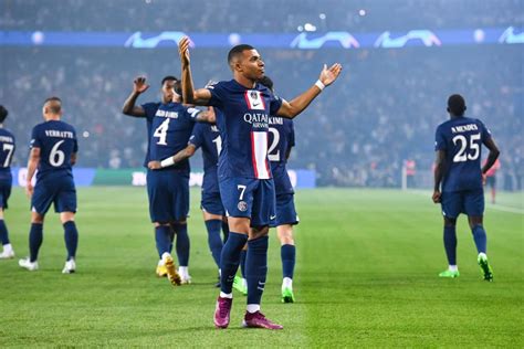 Höhepunkte Psg Vs Juventus Mbappés Doppelpack Hilft Paris Saint