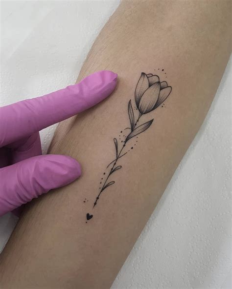 Flower Tattoo On Side Small Flower Tattoos Flower Tattoo Designs