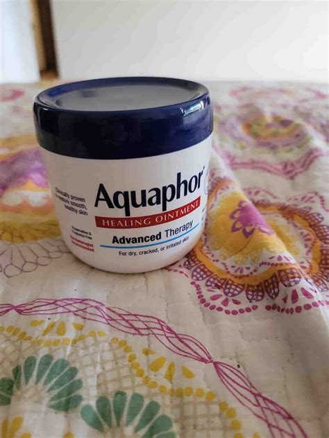 Aquaphor Vs Vaseline 2025 The Better Choice For Chapped Lips