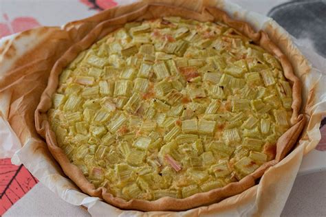 Tarte à la rhubarbe et à la crème fraîche Les petits plats de Patchouka