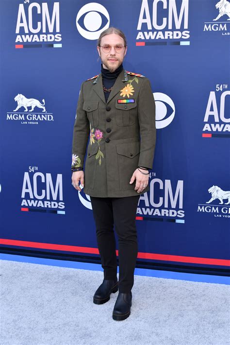 Worst ACM Awards Dresses 2019 — See Wacky Red Carpet Fashion ...