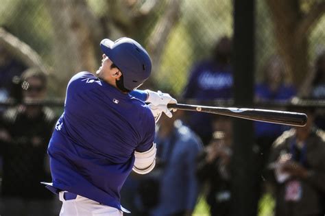 Ohtani takes live batting practice with Dodgers in his latest step forward in comeback from ...