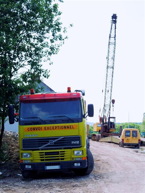 Chantier avec véhicules jaunes Pont Rémy F 80 xavnco2 Flickr