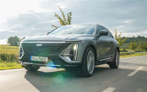 Cadillac Lyriq EV starts selling in Europe (update) - newmobility.news