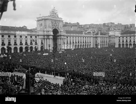 Salazarismo Em Portugal - A photograph of António de Oliveira Salazar, the leader of Portugal’s ...