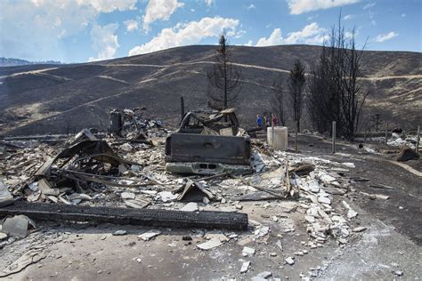 Residents Return To ‘war Zone In Wake Of Wenatchee Wildfire The