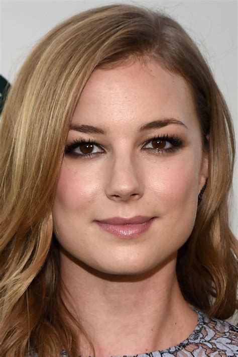 Emily Vancamp Filmography Age Biography And More Mabumbe