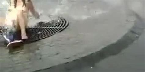 Nude Chick Washing Her Pussy On The Street Tnaflix