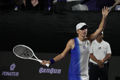 Ile zarobiła Iga Świątek w WTA Finals 2023 PREMIE Nagrody pieniężne