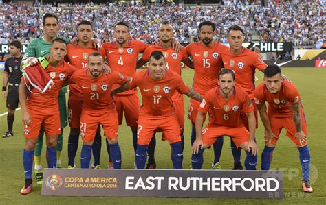 チリ代表、w杯予選で国立競技場を使えず 観客の同性愛者差別行為で 写真1枚 国際ニュース：afpbb News