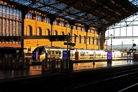 Gare Sncf De Marseille Saint Charles Foto And Bild City France World