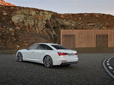 2020 Audi A6 55 Tfsi E Image Photo 5 Of 8