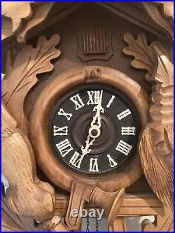 Ancien Coucou Horloge Decor De Chasse Completer Horloges Pendules