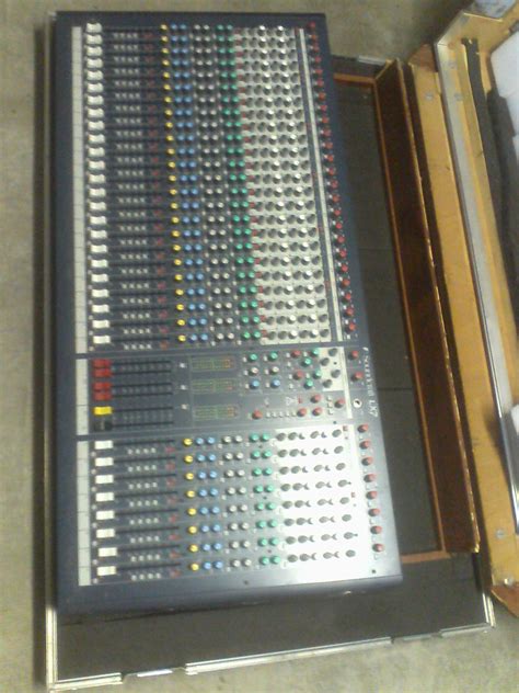 LX7II 32 - Soundcraft LX7ii 32 - Audiofanzine
